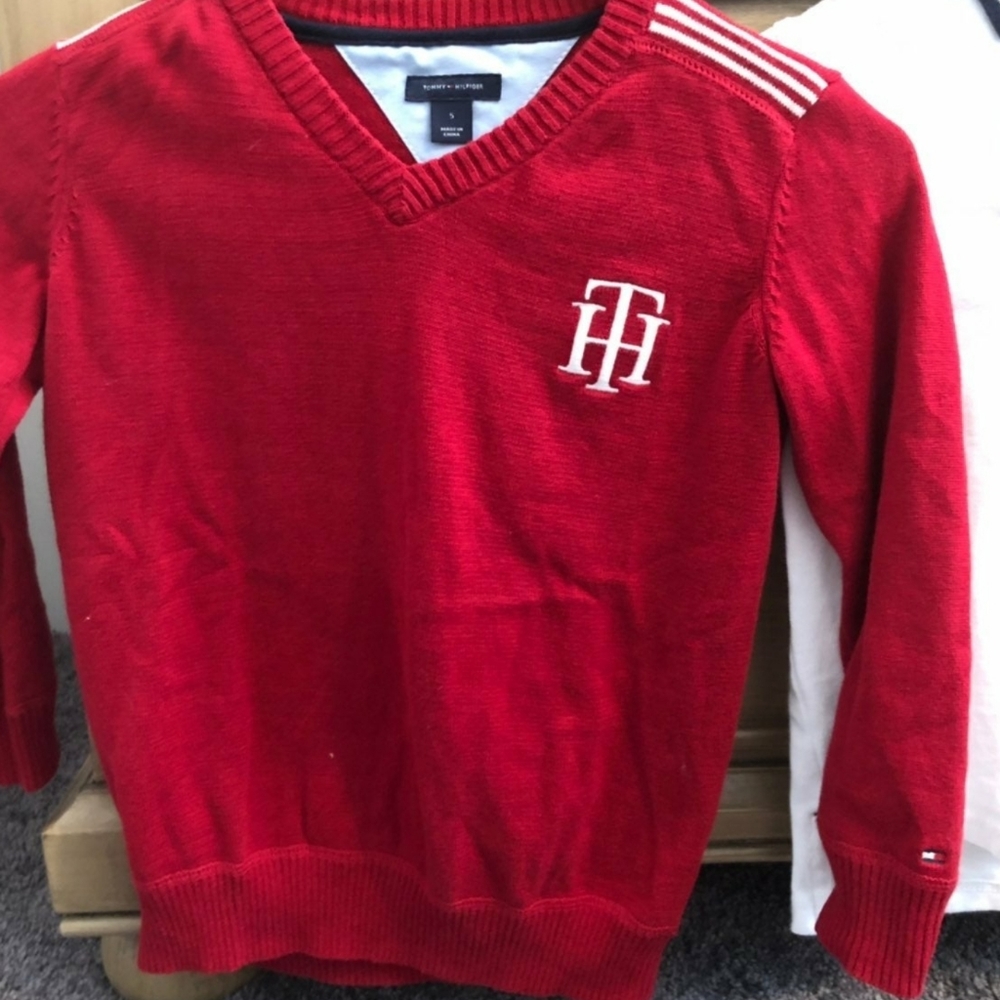 TH tommy Hilfiger red sweater boy 5 v neck